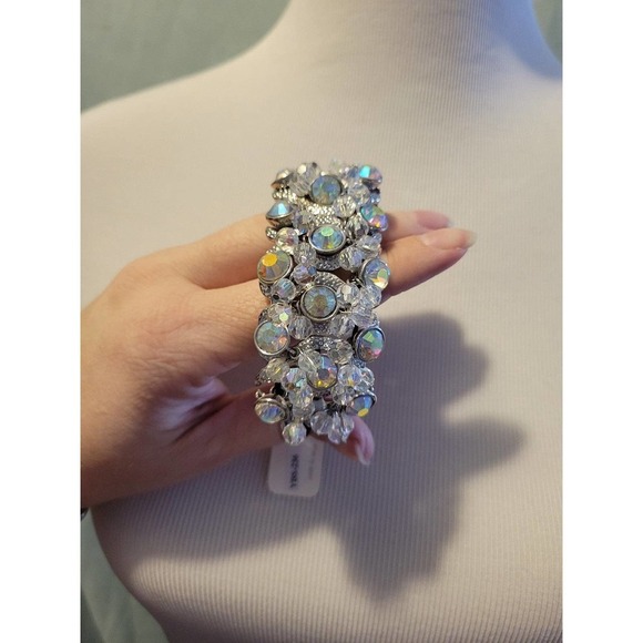 Blingy Bracelet - Picture 2 of 4
